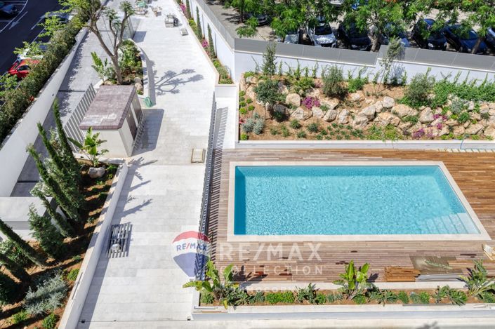 Image No.3-2 Bed Flat for sale