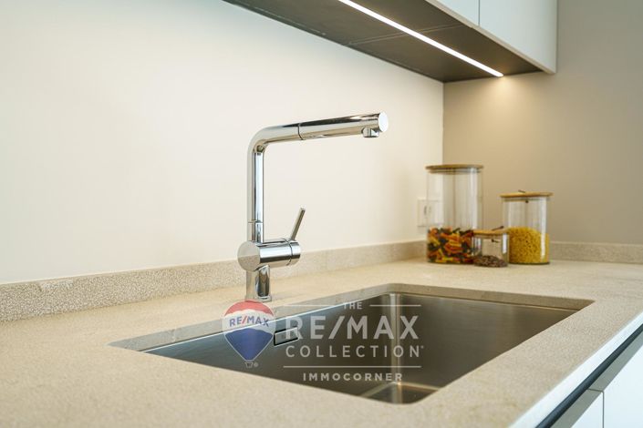 Image No.21-2 Bed Flat for sale