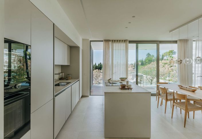 Image No.42-2 Bed Flat for sale