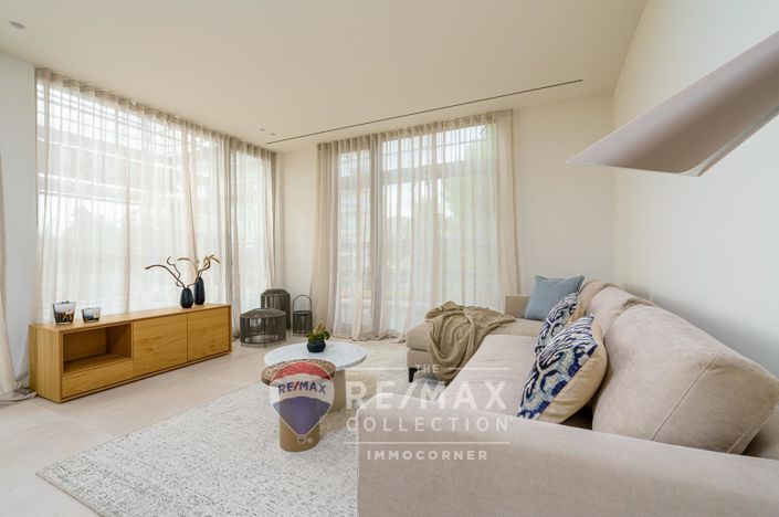 Image No.6-2 Bed Flat for sale