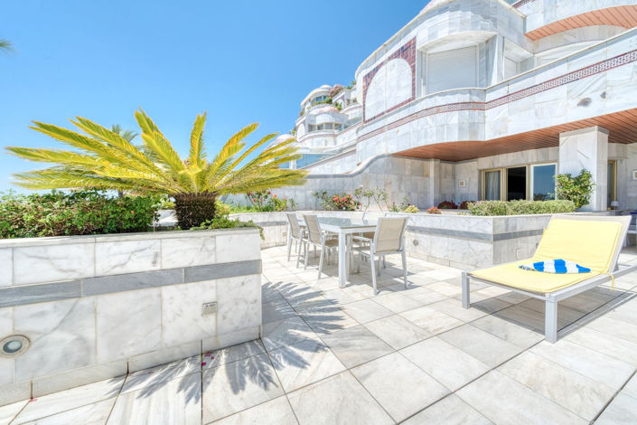 Image No.22-3 Bed Property for sale