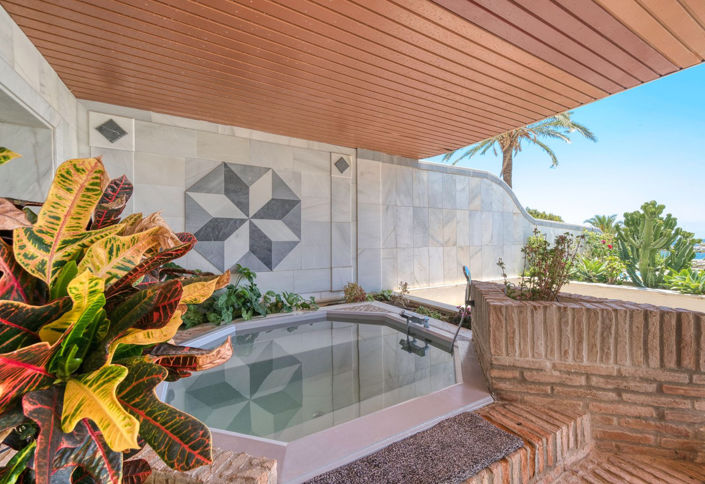 Image No.3-3 Bed Property for sale