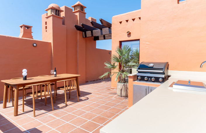 Image No.7-4 Bed Property for sale