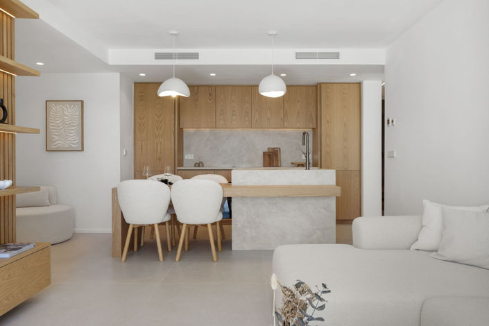 Image No.12-3 Bed Property for sale