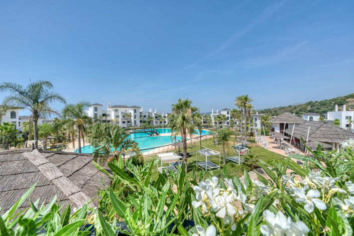 Image No.25-2 Bed Property for sale