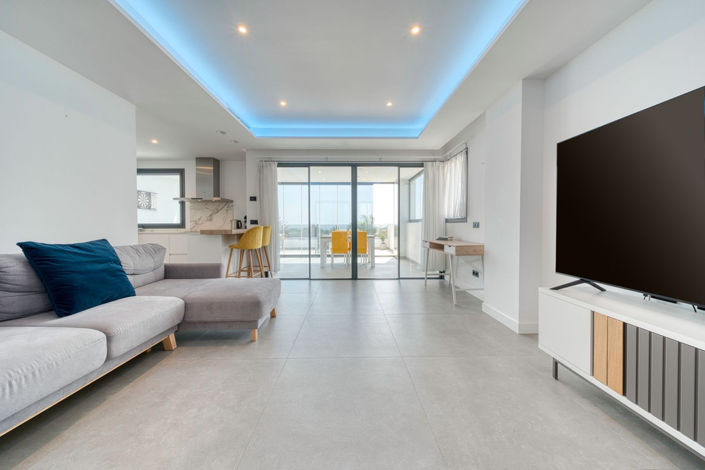 Image No.6-2 Bed Property for sale