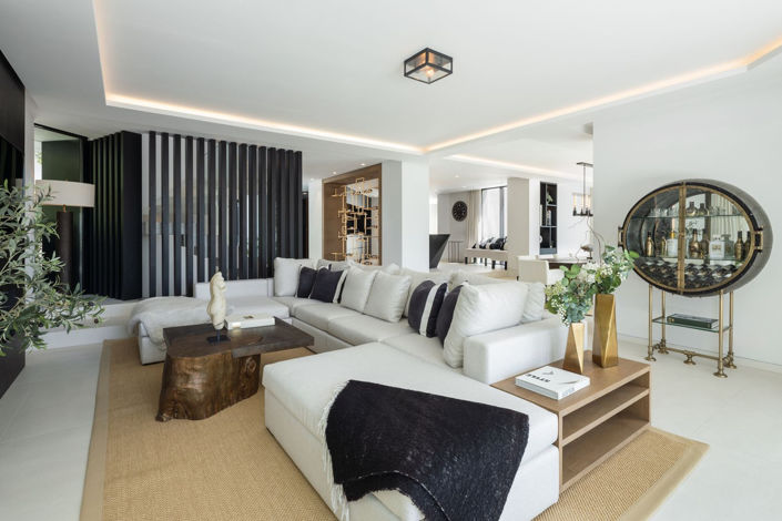 Image No.4-5 Bed Property for sale