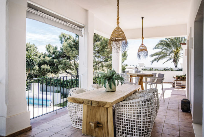 Image No.5-5 Bed Property for sale