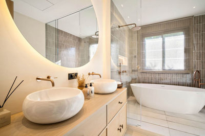 7-aa4cc561180b369757c0bb4af9886cd3