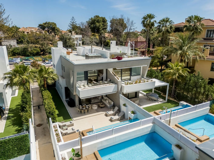 Image No.1-Propriété de 5 chambres à vendre à Puerto Banus