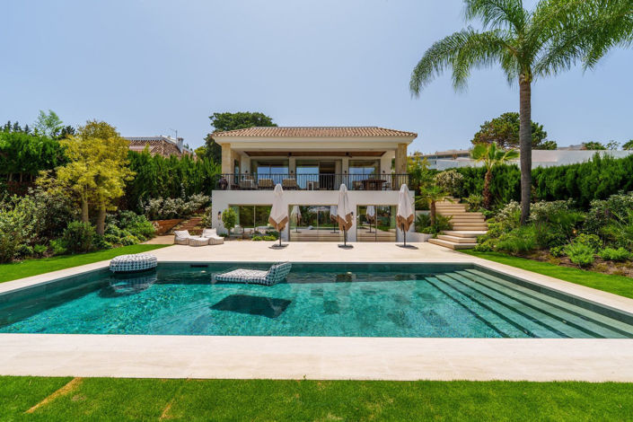 Image No.1-Propriété de 5 chambres à vendre à Nueva Andalucia
