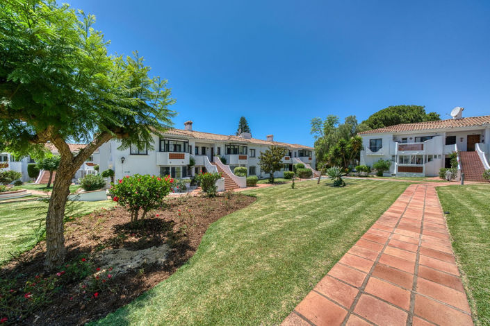 Image No.19-2 Bed Property for sale