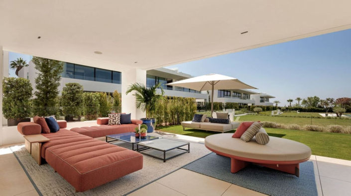 Image No.13-4 Bed Property for sale