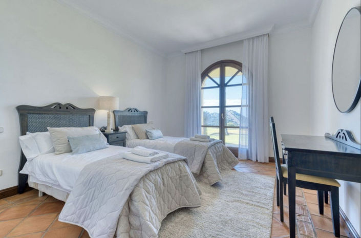 Image No.6-Propriété de 6 chambres à vendre à La Zagaleta