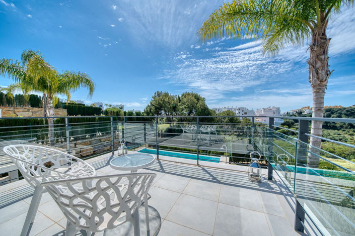 Image No.2-Propriété de 4 chambres à vendre à Estepona