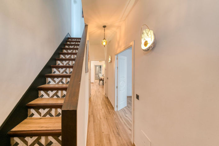 Image No.19-2 Bed Property for sale