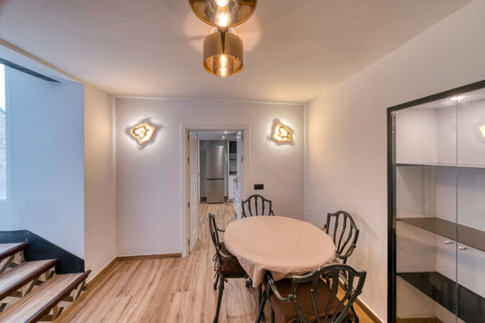 Image No.22-2 Bed Property for sale