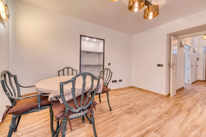 Image No.7-2 Bed Property for sale