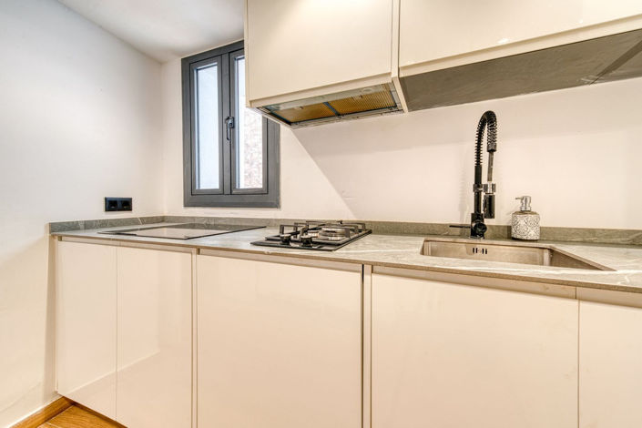 Image No.9-2 Bed Property for sale