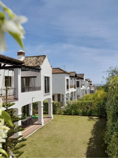 Image No.1-Propriété de 4 chambres à vendre à Estepona