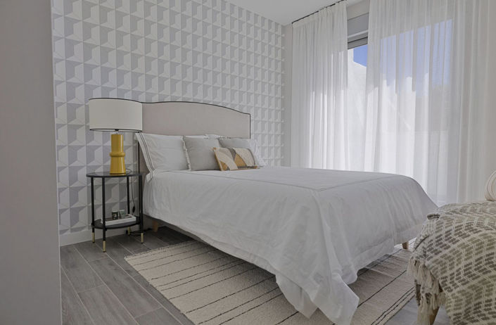 Image No.6-4 Bed Property for sale