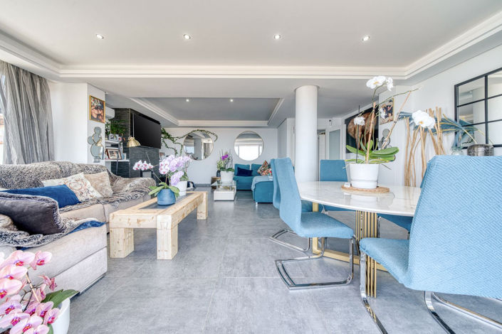 Image No.13-5 Bed Property for sale