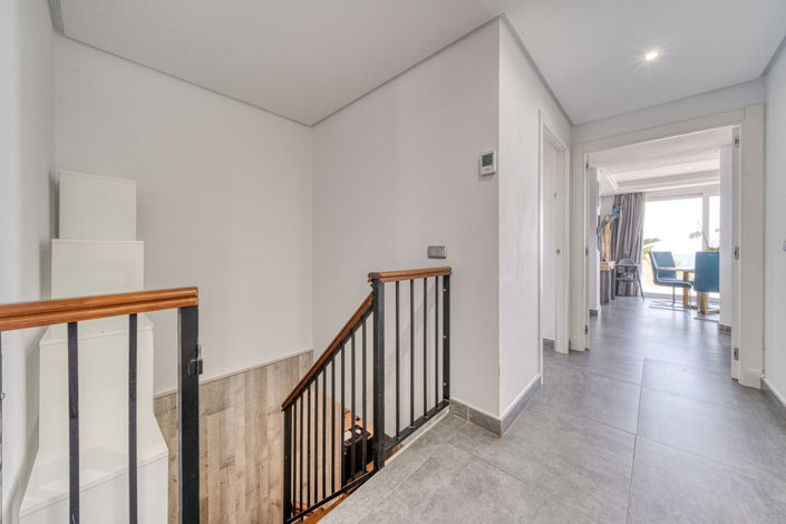 Image No.31-5 Bed Property for sale