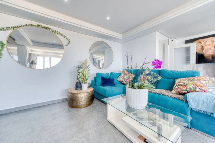 Image No.9-5 Bed Property for sale