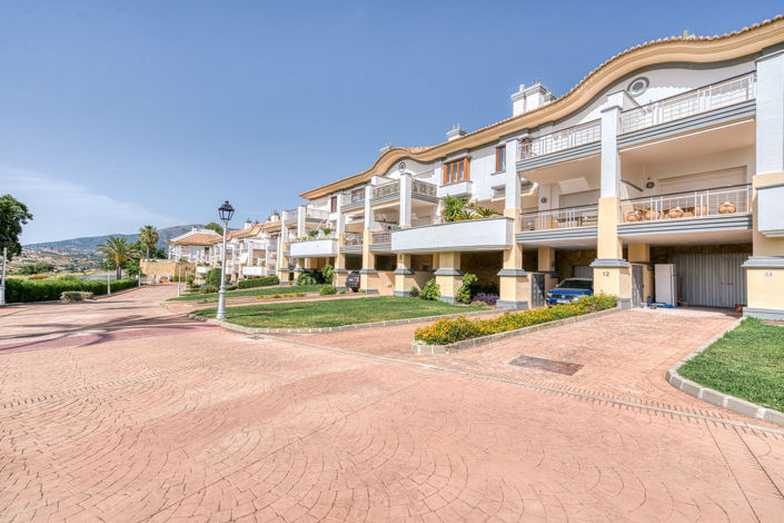 Image No.4-3 Bed Property for sale