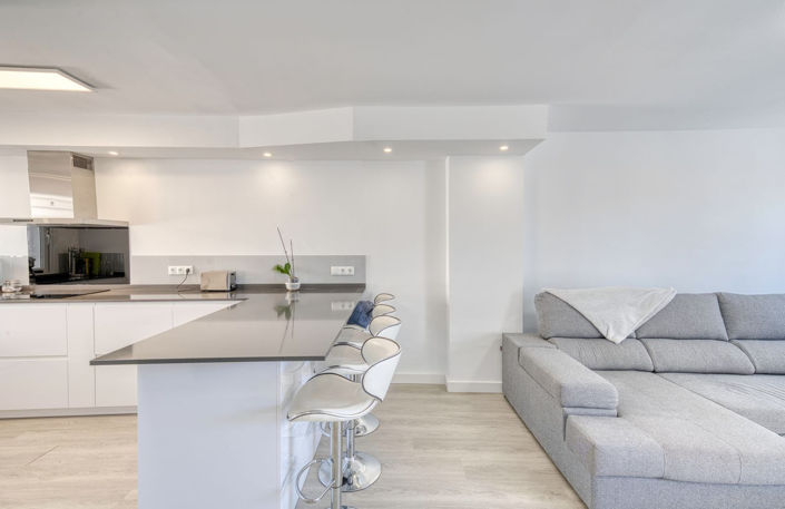 Image No.16-3 Bed Property for sale