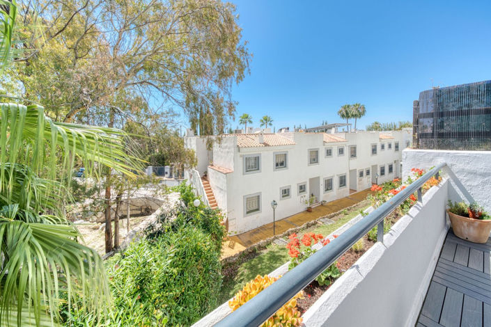 Image No.4-3 Bed Property for sale