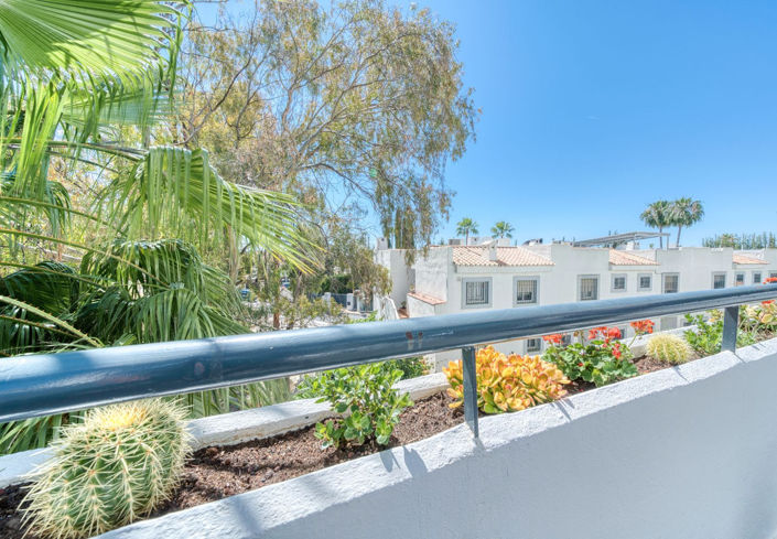 Image No.8-3 Bed Property for sale