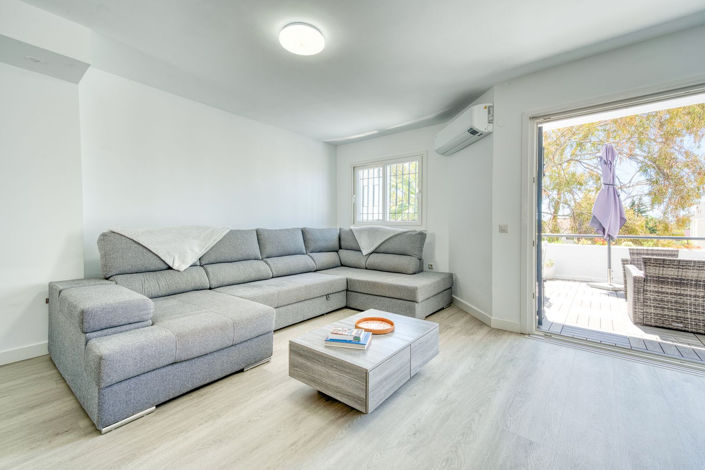 Image No.9-3 Bed Property for sale