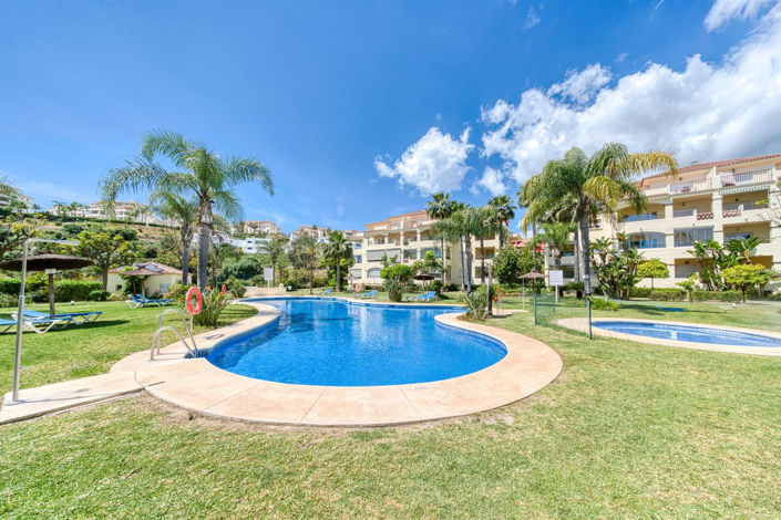 Image No.30-2 Bed Property for sale