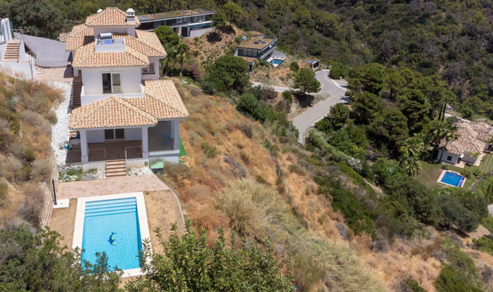 Image No.35-5 Bed Property for sale