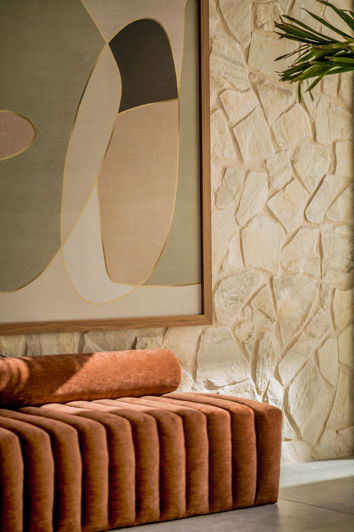 Image No.47-6 Bed Property for sale