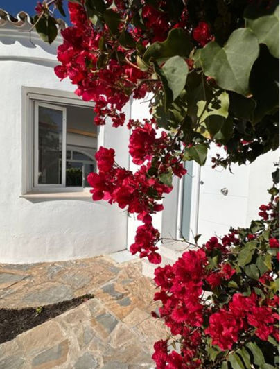 Image No.5-4 Bed Property for sale