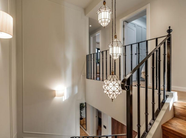 Image No.17-4 Bed Property for sale