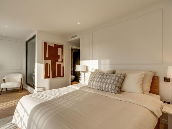 Image No.8-4 Bed Property for sale