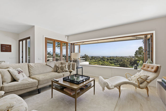 Image No.6-3 Bed Property for sale