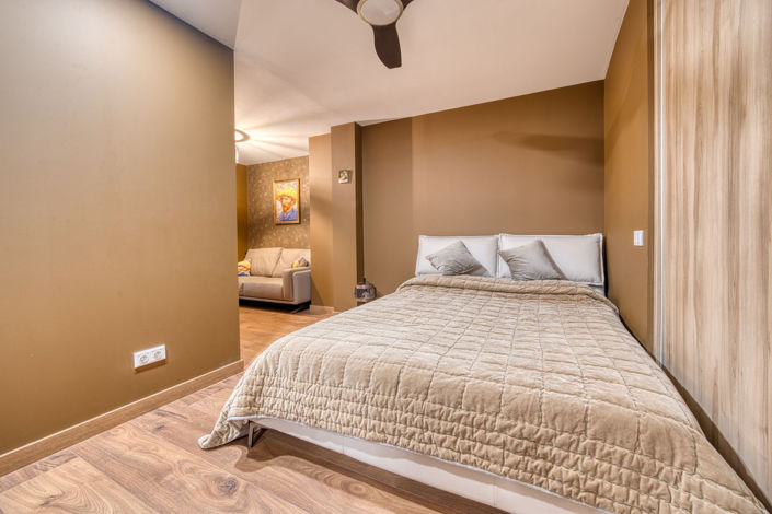 Image No.11-5 Bed Property for sale