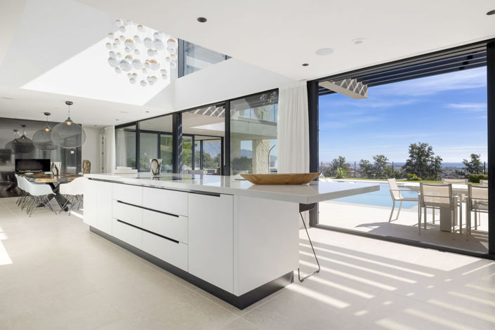 Image No.18-5 Bed Property for sale