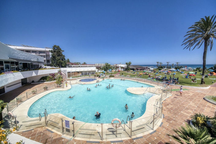 Image No.10-4 Bed Property for sale