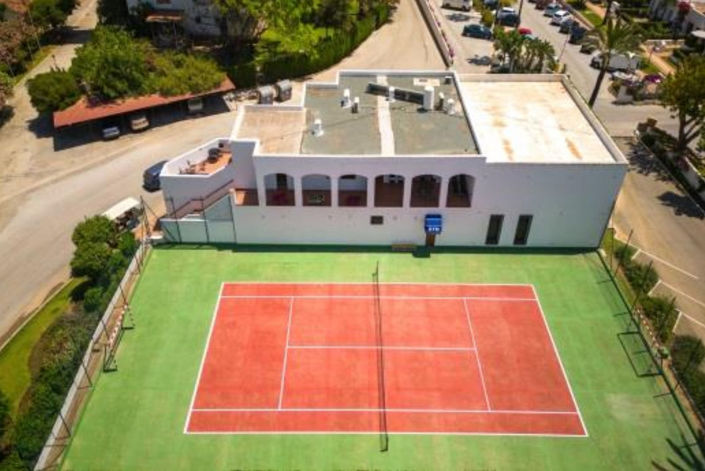 Image No.19-4 Bed Property for sale