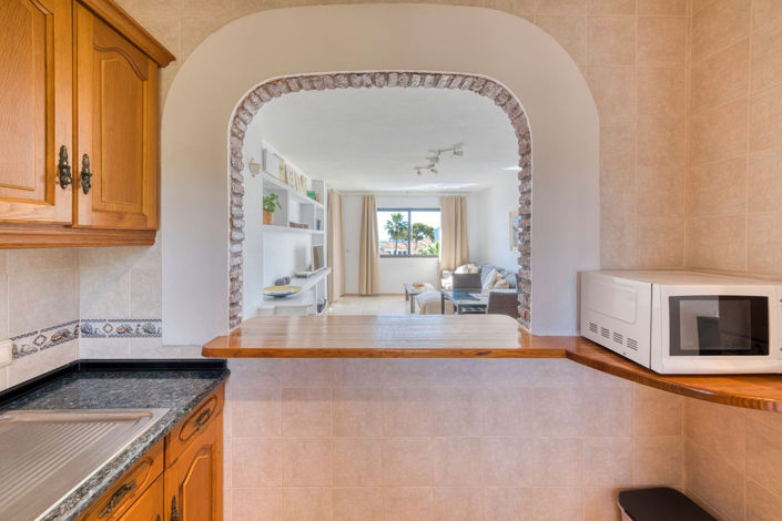 Image No.18-2 Bed Property for sale