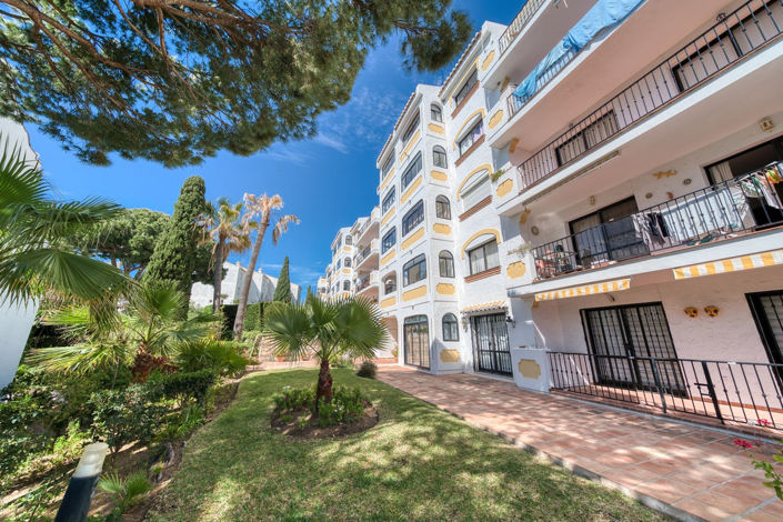 Image No.37-2 Bed Property for sale