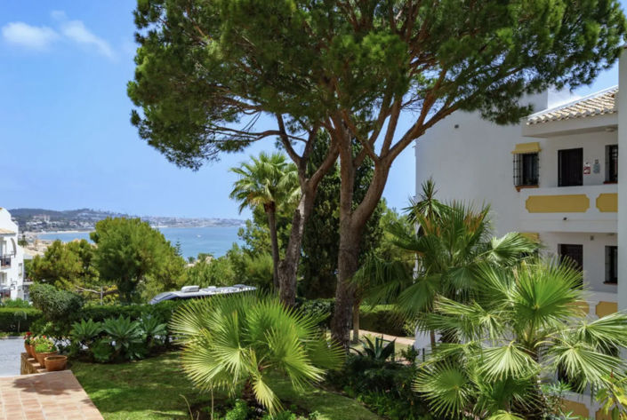 Image No.4-2 Bed Property for sale