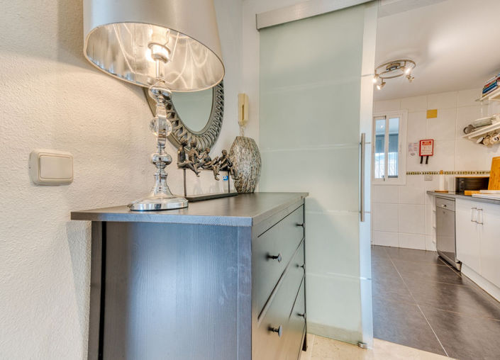 Image No.10-2 Bed Property for sale