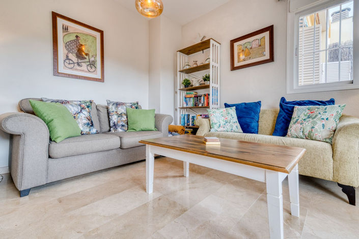 Image No.23-2 Bed Property for sale