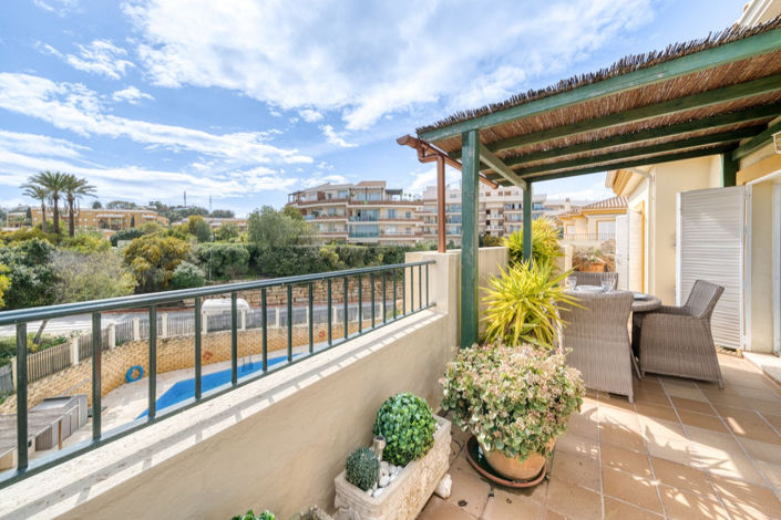 Image No.3-2 Bed Property for sale